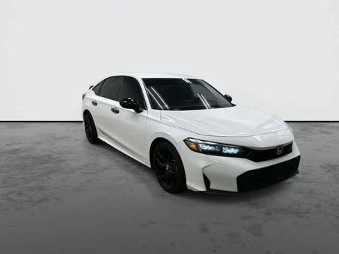 Used 2025 Honda Civic Sport image 6