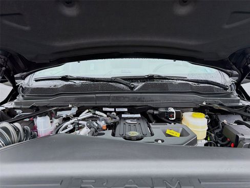 New 2026 RAM 3500 Laramie w/ Towing Technology Group AWD/4WD image 22