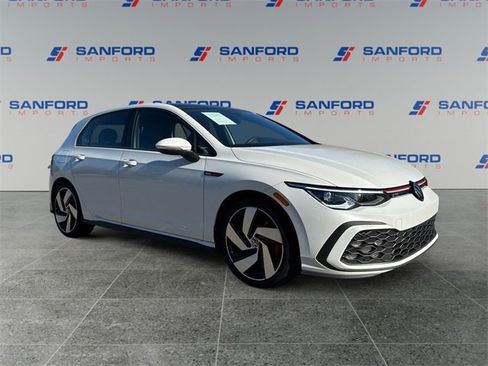 Used 2023 Volkswagen GTI SE image 7