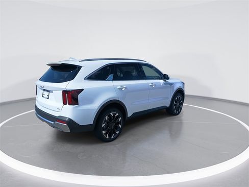 New 2026 Kia Sorento EX image 8