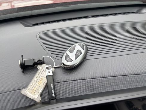 Used 2025 Hyundai Kona SEL image 21