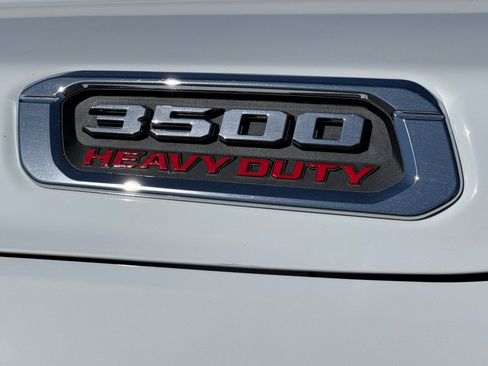 New 2026 RAM 3500 Tradesman AWD/4WD image 23
