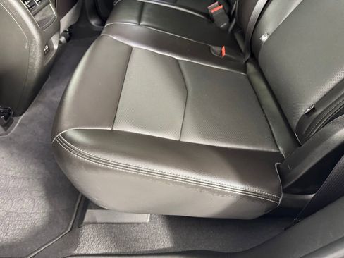 Used 2025 Cadillac XT5 Premium Luxury image 27