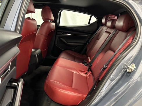 Certified 2025 MAZDA MAZDA3 Carbon image 13