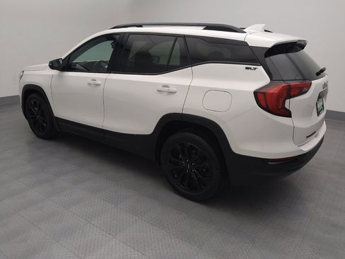 Used 2021 GMC Terrain SLT w/ Infotainment Package II image 3