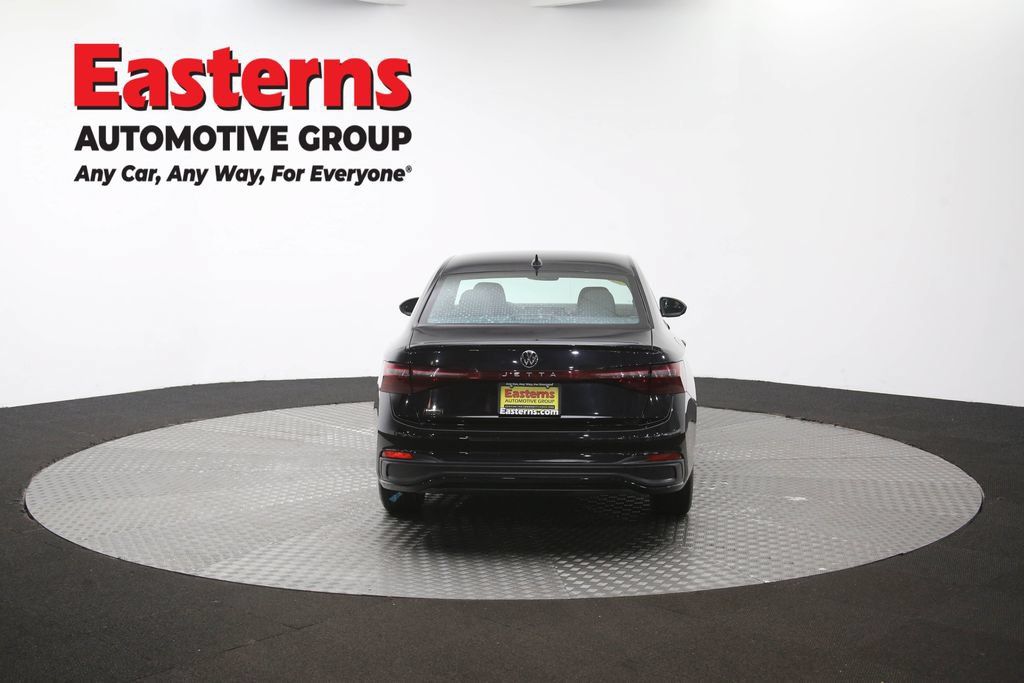Used 2025 Volkswagen Jetta Sport FWD image 36