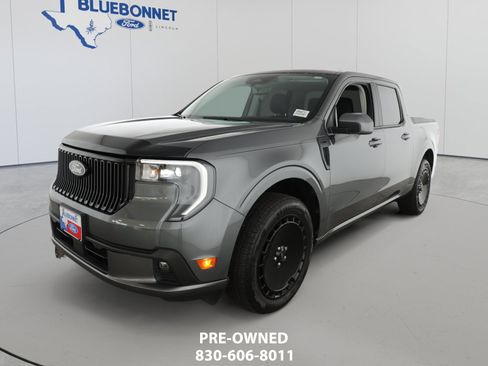 Certified 2025 Ford Maverick Lobo AWD/4WD image 1