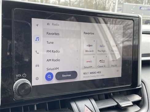 Used 2024 Toyota RAV4 LE image 27