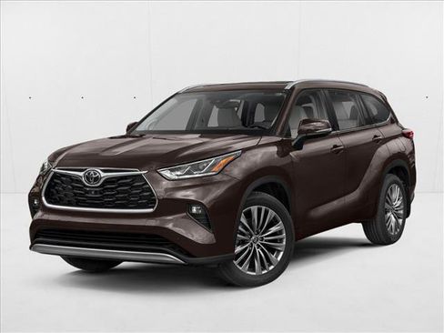 Used 2021 Toyota Highlander Platinum FWD image 1