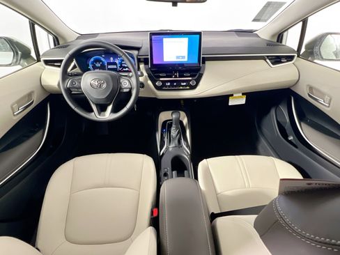 New 2026 Toyota Corolla XLE FWD image 30