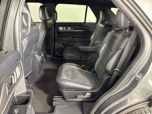 Certified 2025 Ford Explorer ST AWD/4WD image 24
