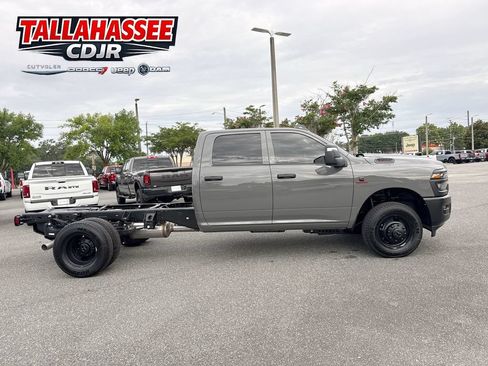 New 2026 RAM 3500 Tradesman AWD/4WD image 2