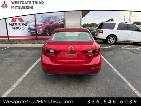 Used 2016 MAZDA MAZDA3 i Sport w/ Preferred Equipment Package FWD image 5