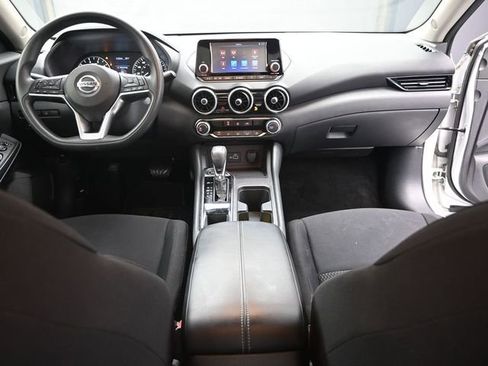Used 2020 Nissan Sentra S image 25