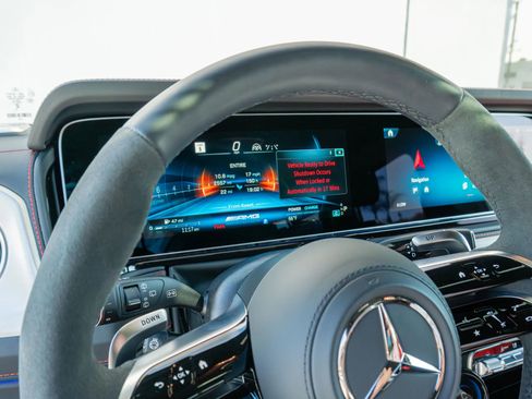 Used 2025 Mercedes-Benz G 63 AMG 4MATIC image 65