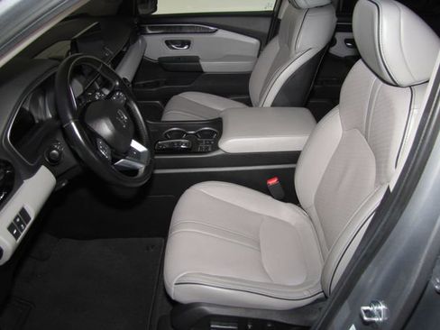 Certified 2024 Honda Pilot Elite image 10