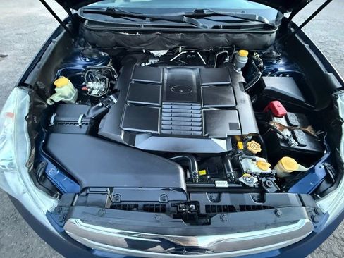 Used 2011 Subaru Outback 3.6R Limited w/ PWR Moonroof Pkg image 22