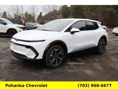 New 2026 Chevrolet Equinox EV LT image 3