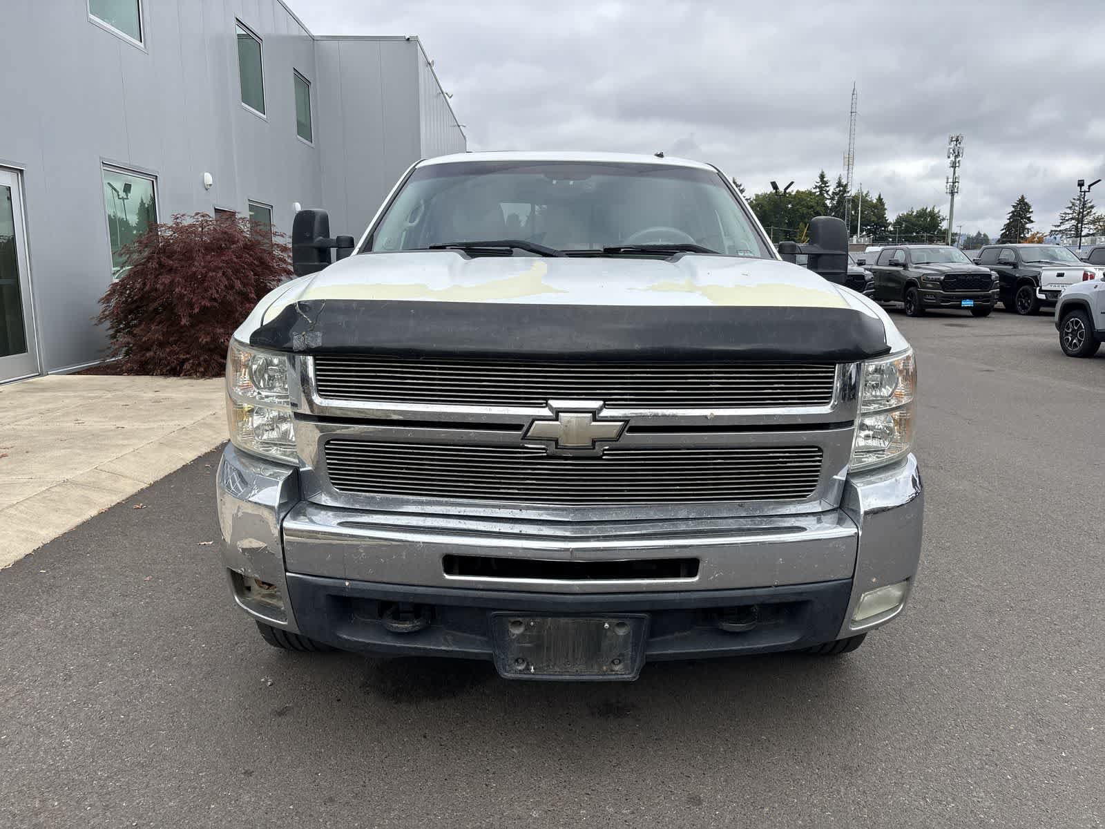 Used 2007 Chevrolet Silverado 2500 LTZ w/ Safety Package AWD/4WD image 7