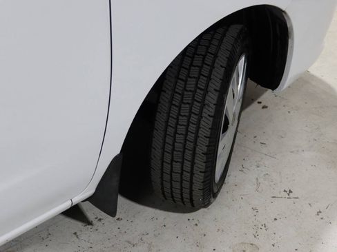 Used 2020 Nissan NV200 SV FWD image 37