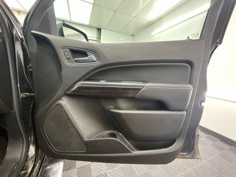 Used 2017 GMC Canyon SLT w/ Driver Alert Package AWD/4WD image 12