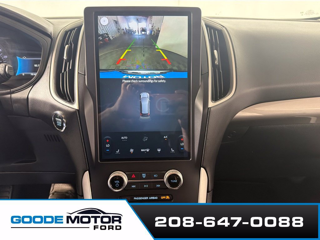 Used 2024 Ford Edge SEL AWD/4WD image 16