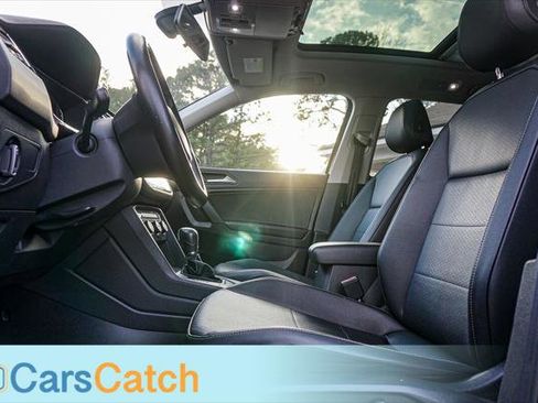 Used 2019 Volkswagen Tiguan SEL image 18