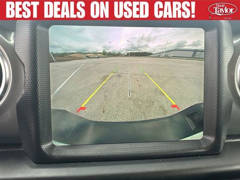 Used 2021 Jeep Gladiator Overland AWD/4WD image 13
