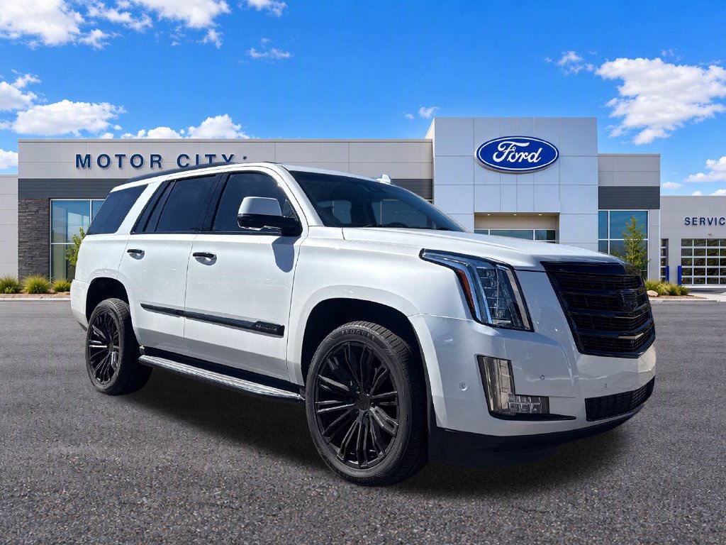 Used 2019 Cadillac Escalade Luxury RWD 360° Tour