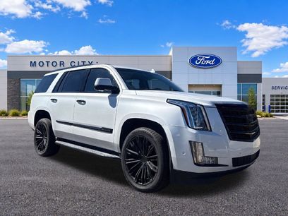 Used 2019 Cadillac Escalade Luxury