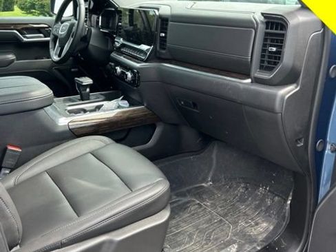 Used 2026 GMC Sierra 1500 Elevation w/ Elevation Premium Package AWD/4WD image 6