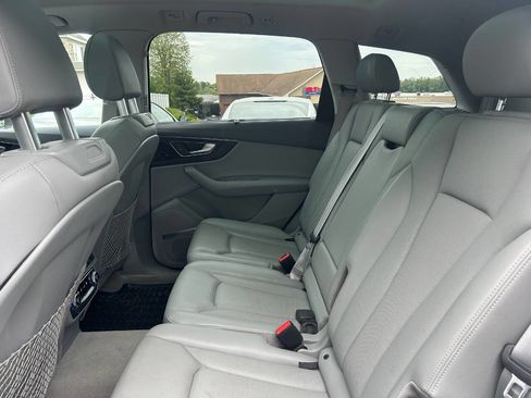 Used 2017 Audi Q7 3.0T Premium Plus AWD/4WD image 8