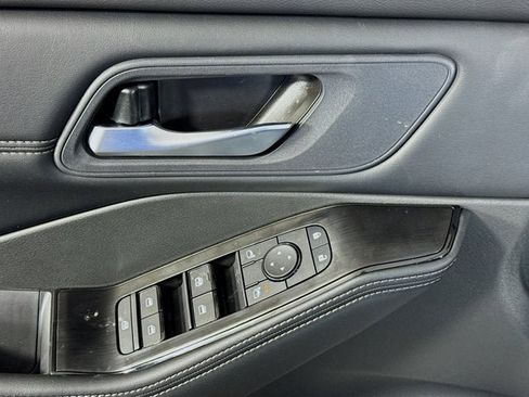 New 2026 Nissan Rogue SV image 20