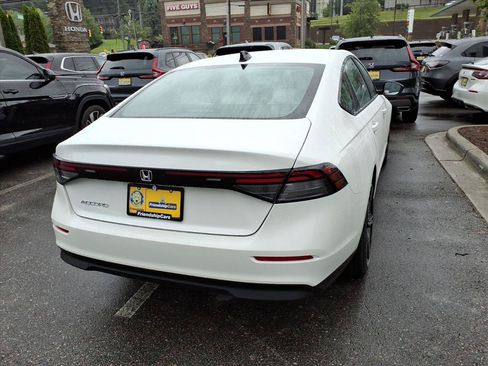 New 2026 Honda Accord SE image 22