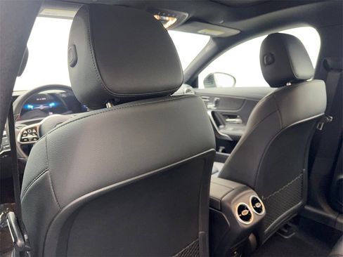 Used 2023 Mercedes-Benz CLA 250 4MATIC w/ Premium Package image 34