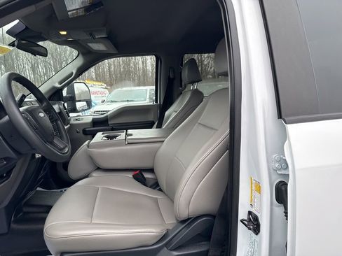Used 2022 Ford F350 XL w/ STX Appearance Package image 11