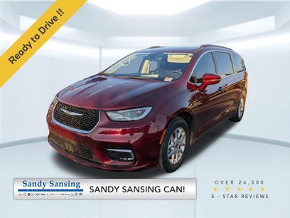 Used 2022 Chrysler Pacifica Touring-L