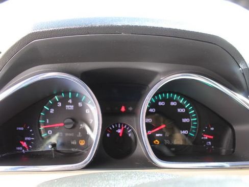 Used 2012 Chevrolet Traverse LTZ image 20