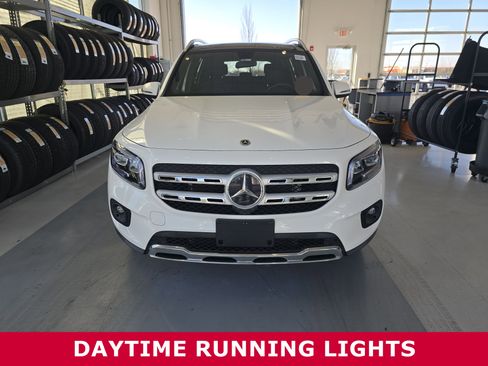 Used 2023 Mercedes-Benz GLB 250 GLB 250 image 2