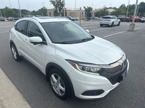 Used 2019 Honda HR-V EX-L image 4