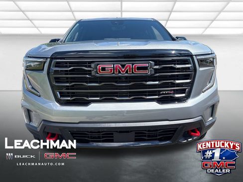 New 2026 GMC Acadia AT4 w/ Super Cruise Package AWD/4WD image 8