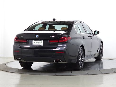 Used 2023 BMW 540i xDrive w/ Premium Package AWD/4WD image 9