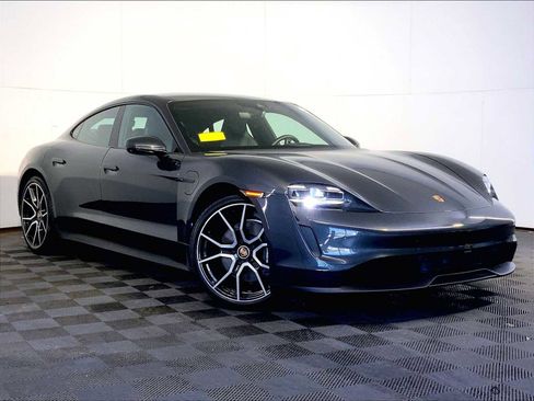 Certified 2022 Porsche Taycan RWD image 9