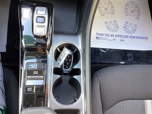 Certified 2023 Hyundai Sonata SEL w/ Preferred Accessory Package image 28