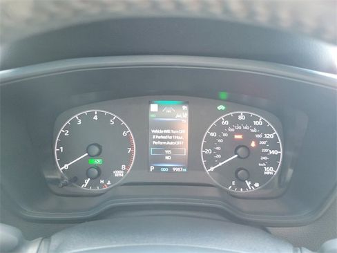 Used 2024 Toyota Corolla Cross SE image 20