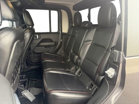 Used 2020 Jeep Gladiator Rubicon w/ Dual Top Group image 16