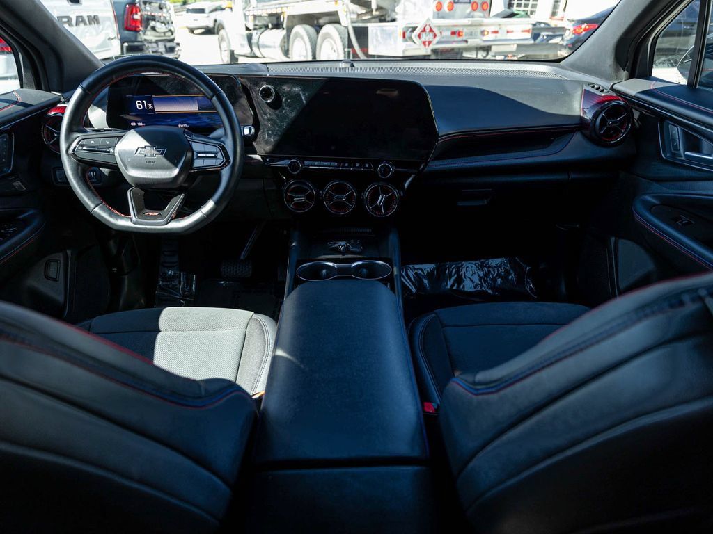Used 2024 Chevrolet Blazer EV RS AWD/4WD image 30