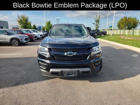Used 2020 Chevrolet Colorado W/T w/ Custom Special Edition RWD image 2