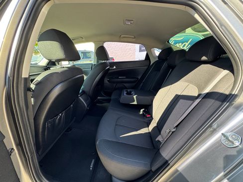 Used 2016 Kia Optima LX FWD image 24