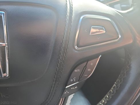 Used 2019 Lincoln MKZ Premiere image 14